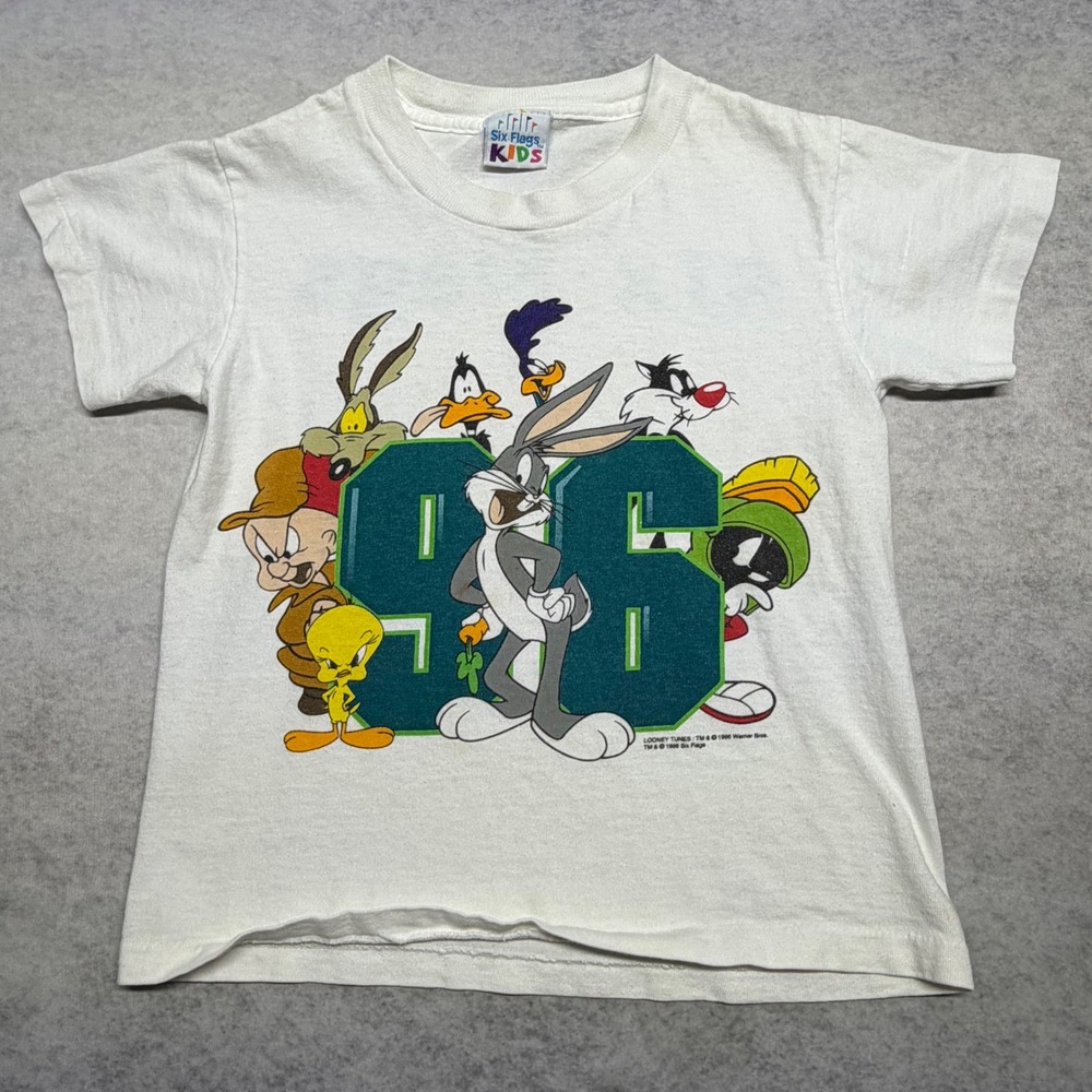 VTG Six Flags Looney Tunes Kids 4T White 1996 Characters Graphic T-Shirt